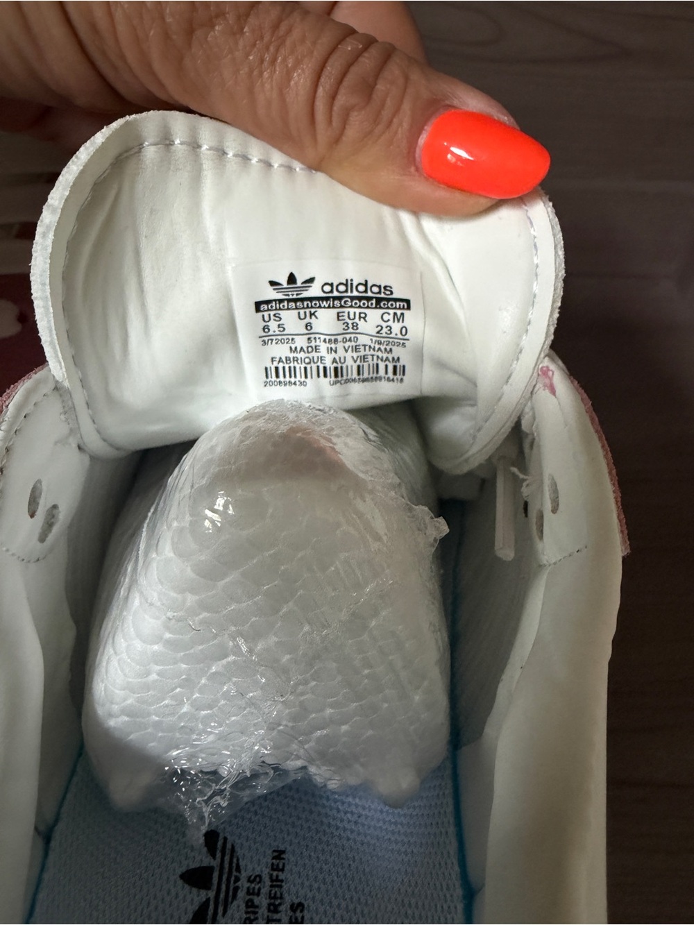 adidas Samba Cream and Red Heart Accent Sneakers - Picture 5 of 5